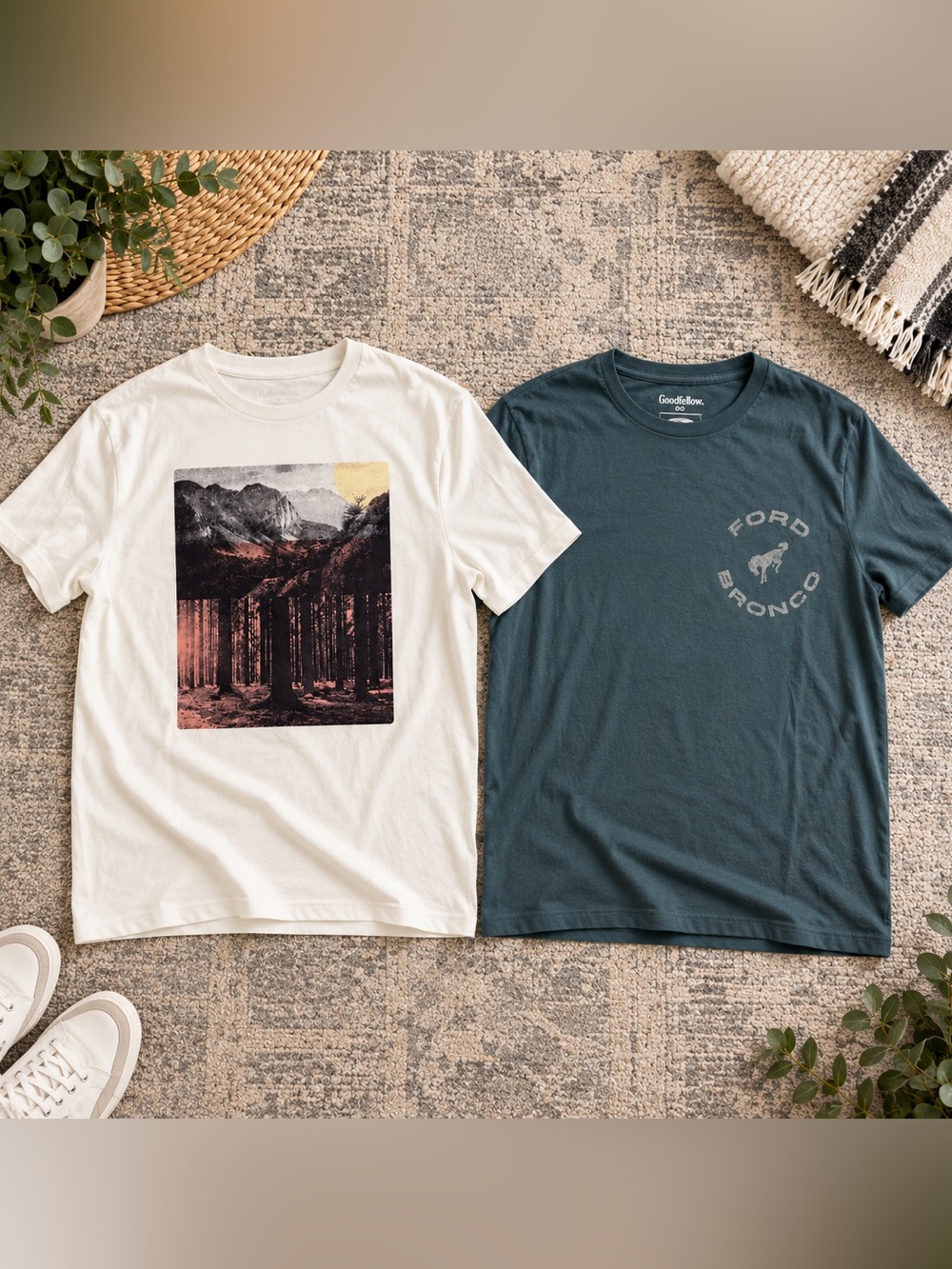 Goodfellow & Co 2 pc Bundle | Teal Ford Bronco Tee & Cream Nature Graphic Tee